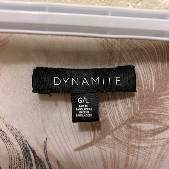 Dynamite Blouse - Picture 2 of 2